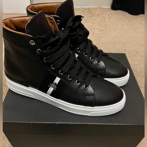 Black size 42 men’s Philipp Plein sneakers